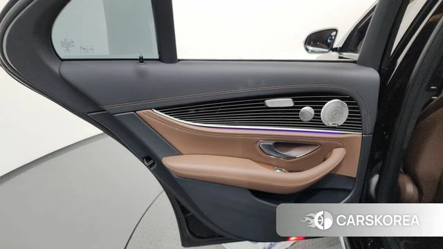 Mercedes-Benz E-Class W213 id 4847910 из Кореи 17