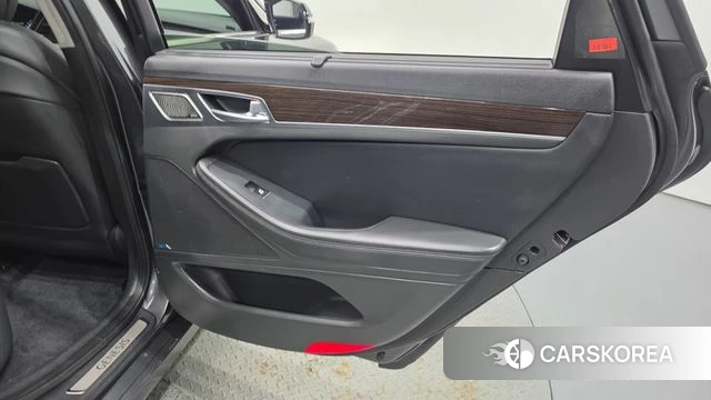 Genesis G80 id 4435486 из Кореи 17