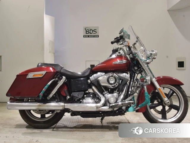Проданный Harley-Davidson DYNA SWITCHBACK FLD1580 2016 из Японии, фото 2