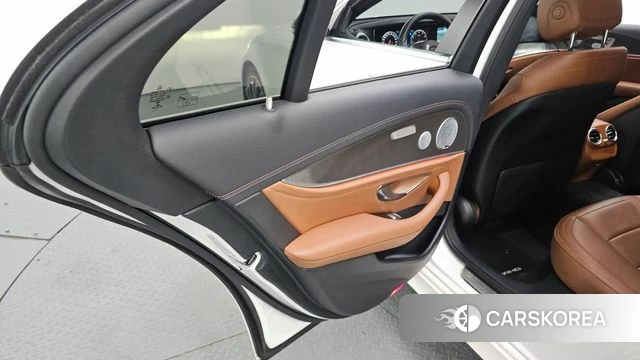 Mercedes-Benz E-Class W213 id 4318405 из Кореи 17