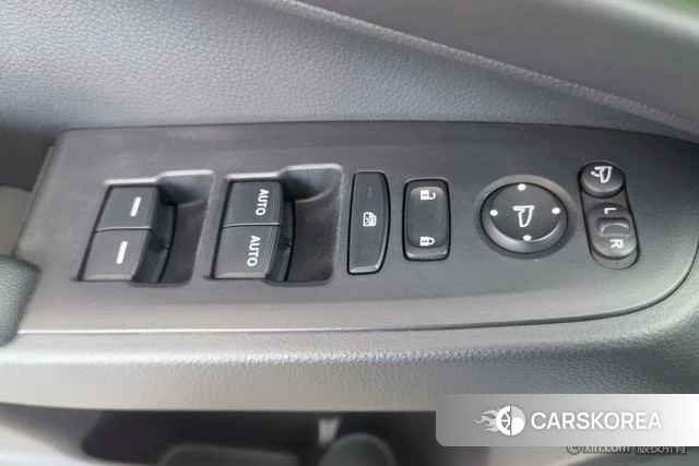 Honda e: NP1 Pole Pai 1 id 4301155 из Китая 17