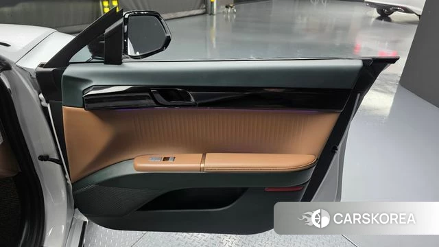 Hyundai Grandeur Hybrid (GN7) id 4880092 из Кореи 17