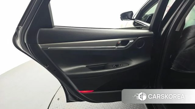 Hyundai The New Grandeur IG id 4475693 из Кореи 17