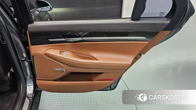 Genesis G90 id 4610051 из Кореи 17