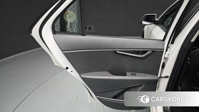 Kia Di Ol Nu Niro id 4223156 из Кореи 17