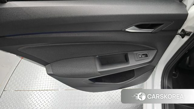 Volkswagen Golf 8th Generation id 4749931 из Кореи 17