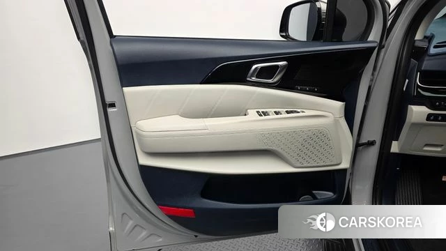 Kia The New Carnival 4th Generation id 4185620 из Кореи 17