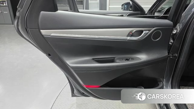 Hyundai The New Grandeur IG Hybrid id 4444916 из Кореи 17
