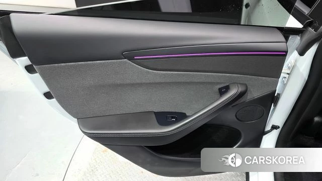 Tesla Model Y id 4719725 из Кореи 17