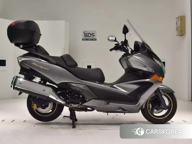 Проданный Honda SILVER WING 600 GT ABS 2010 из Японии