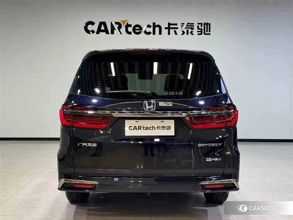 Honda Odyssey id 4515448 из Китая 17