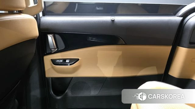 Kia Carnival 4th generation id 4942879 из Кореи 17