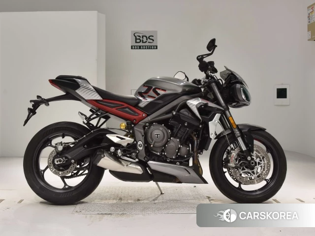 Проданный Triumph STREET TRIPLE 765 RS 2022 из Японии