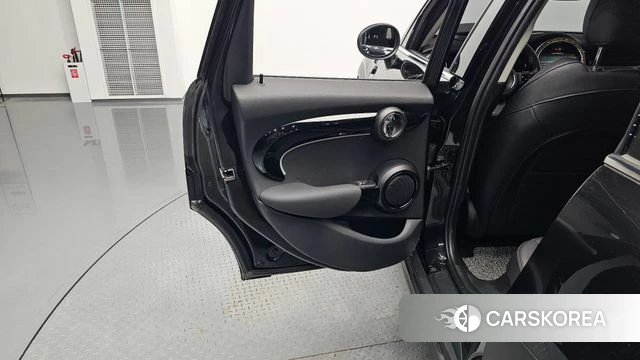 Mini Cooper id 4354714 из Кореи 17