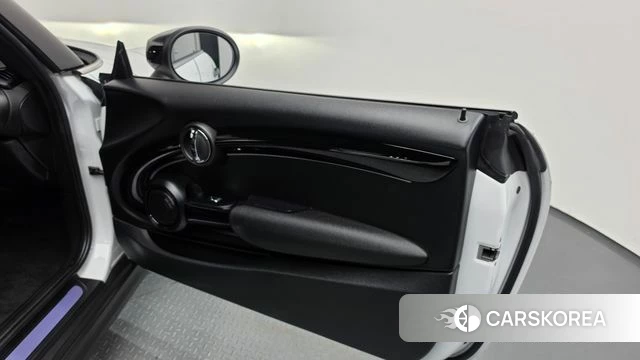 Mini Cooper S id 4904713 из Кореи 17