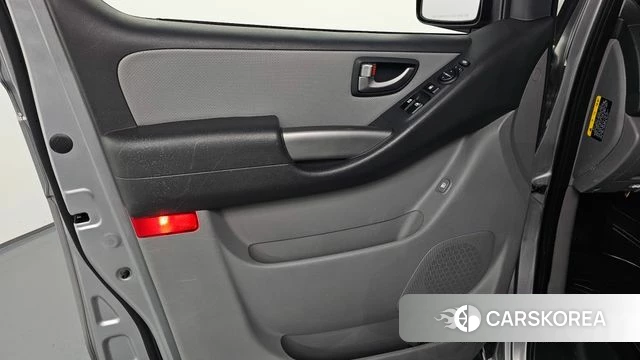 Hyundai The New Grand Starex id 4633330 из Кореи 17