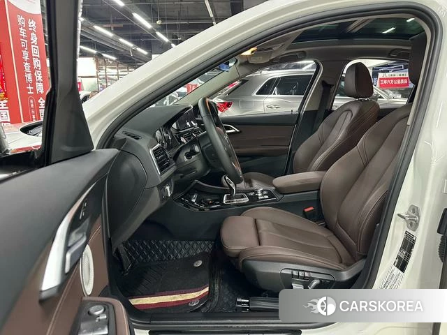 BMW 1 series id 4335796 из Китая 17