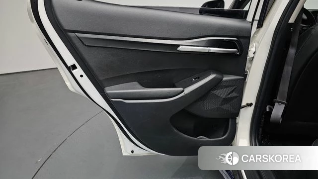 Kia Seltos id 4383690 из Кореи 17
