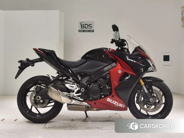 Проданный Suzuki GSX-S1000F 2015 из Японии