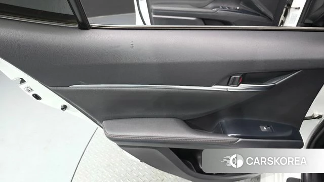 Toyota Camry (XV70) id 4490953 из Кореи 17