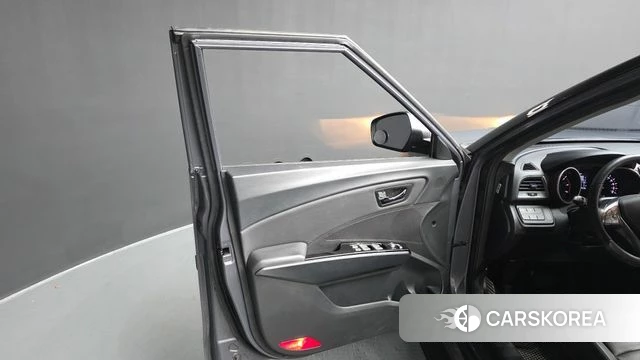 Ssangyong Tivoli Armor id 4643064 из Кореи 17