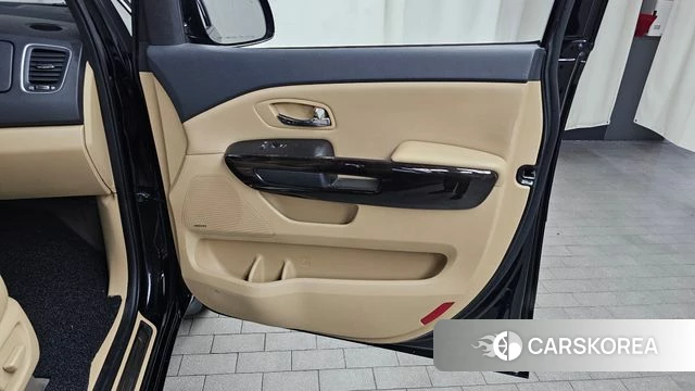 Kia The New Carnival id 4411229 из Кореи 17