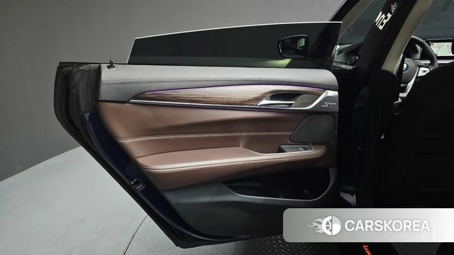 BMW 6 Series GT (G32) id 4232465 из Кореи 17