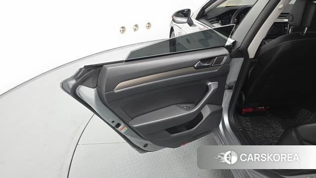 Volkswagen Arteon id 4703290 из Кореи 17