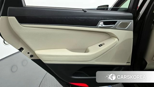 Genesis G80 id 4384997 из Кореи 17