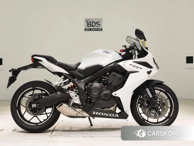Проданный Honda CBR650R 2023 из Японии, фото 2