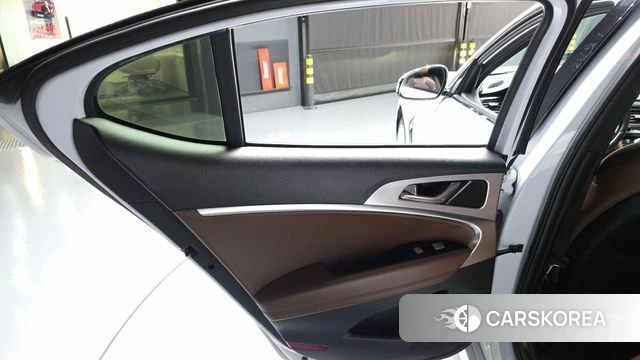 Genesis G70 id 4363284 из Кореи 17