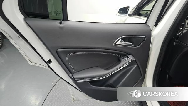 Mercedes-Benz GLA-Class X156 id 4496458 из Кореи 17