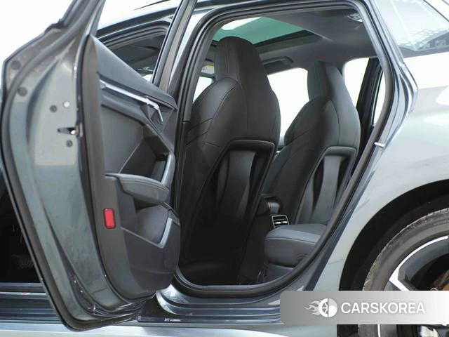 Audi A3 id 4392069 из Китая 17