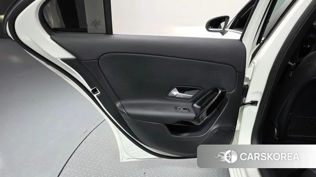 Mercedes-Benz A-Class W177 id 4586590 из Кореи 17