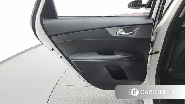 Kia Come New K3 id 4519764 из Кореи 17