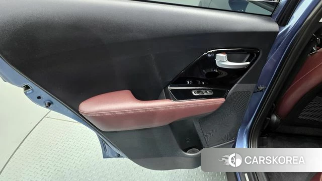 Kia The New Niro id 4339418 из Кореи 17