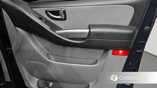 Hyundai The New Grand Starex id 4225671 из Кореи 17