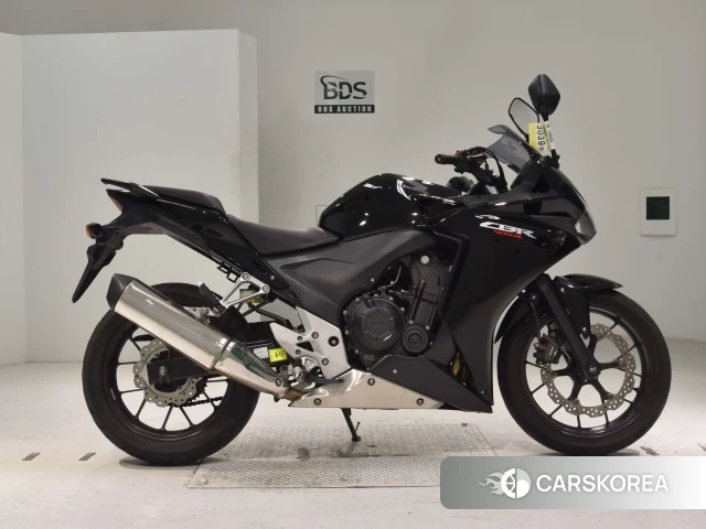 Проданный Honda CBR400R 2015 из Японии