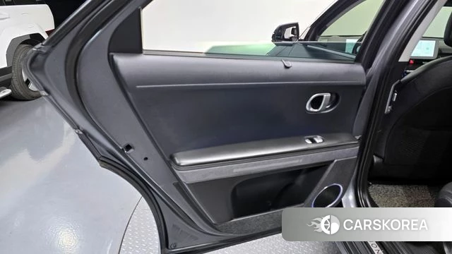 Hyundai Ionic 5 id 4936219 из Кореи 17