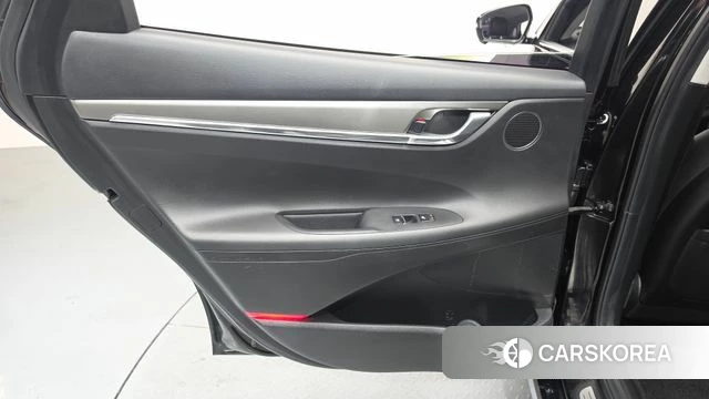 Hyundai The New Grandeur IG id 4370654 из Кореи 17