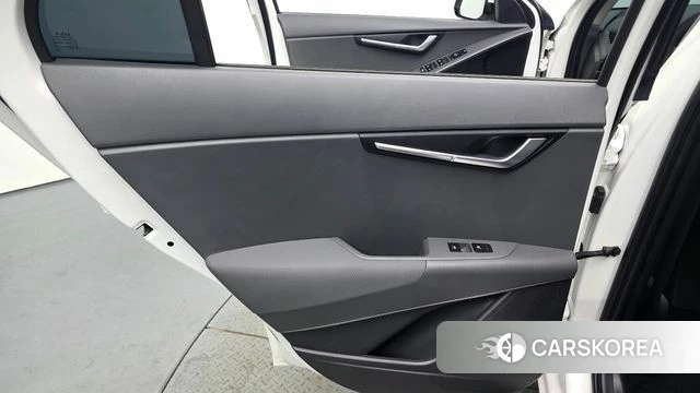 Kia Di Ol Nu Niro id 4691909 из Кореи 17