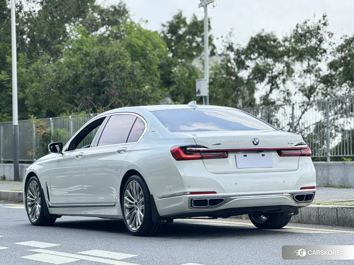 BMW 7 series id 4454687 из Китая 17