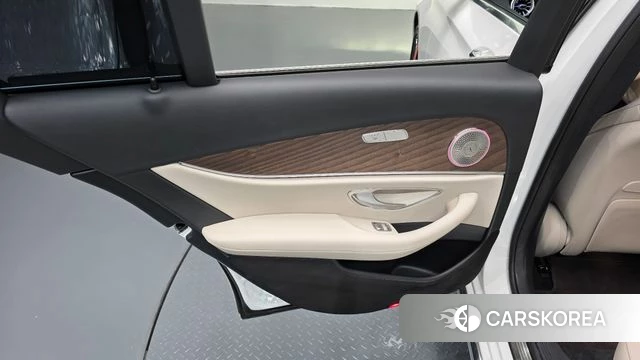 Mercedes-Benz E-Class W213 id 4636277 из Кореи 17