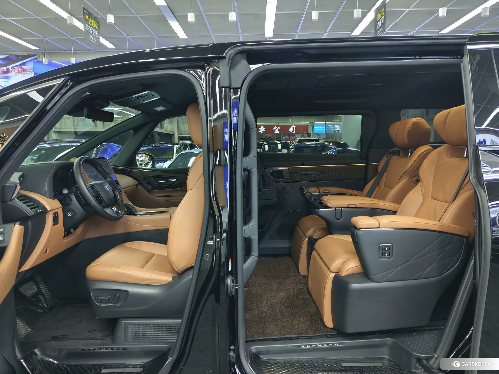 Toyota Elfa id 4474010 из Китая 17