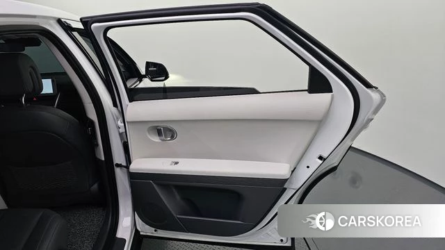 Hyundai Ionic 5 id 4488361 из Кореи 17