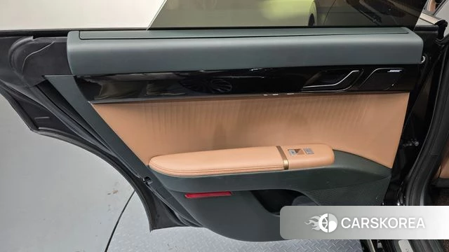 Hyundai Grandeur Hybrid (GN7) id 4354474 из Кореи 17