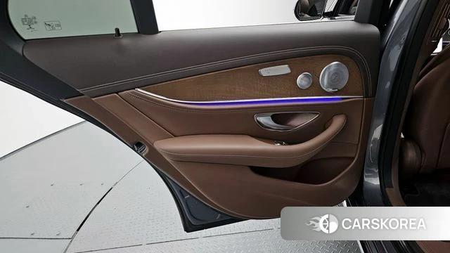 Mercedes-Benz E-Class W213 id 4384090 из Кореи 17