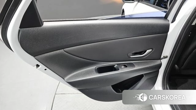 Hyundai Avante Hybrid (CN7) id 4640813 из Кореи 17