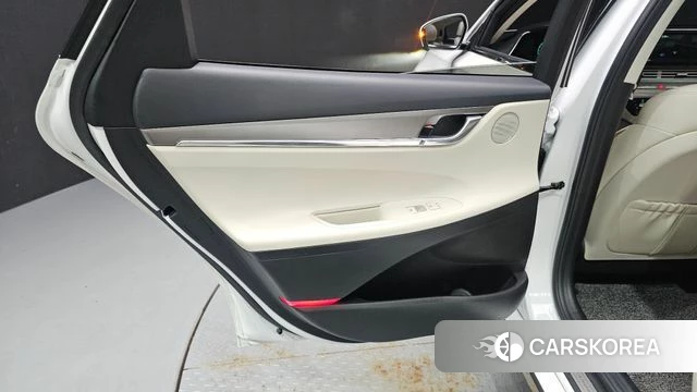 Hyundai The New Grandeur IG Hybrid id 4614295 из Кореи 17