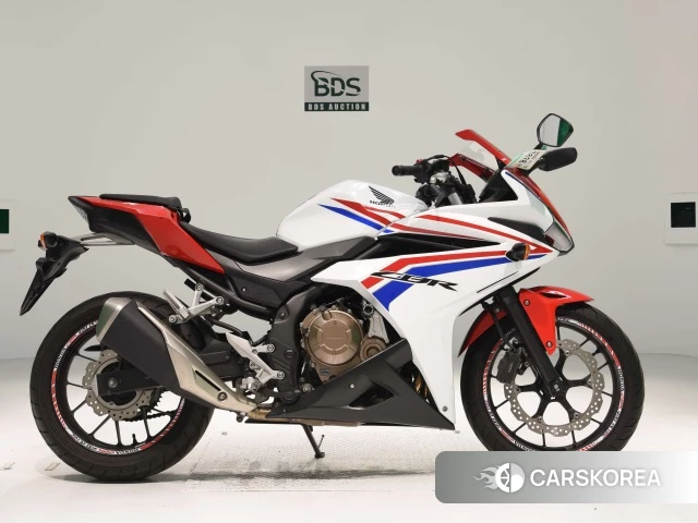 Проданный Honda CBR400R 2016 из Японии
